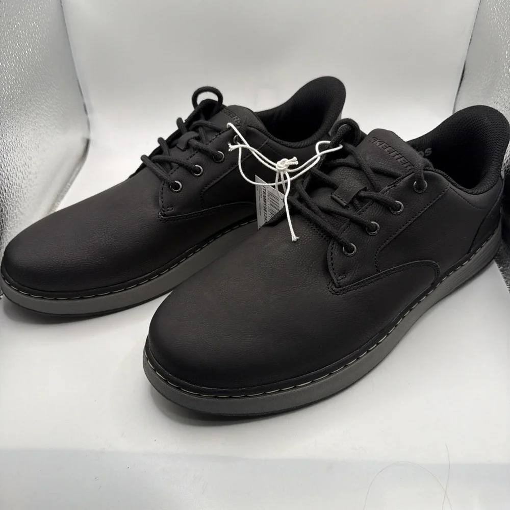 Skechers‎ hands-free swift Fit men's Slip On Black No Bending Shoe. Size 8.5 New